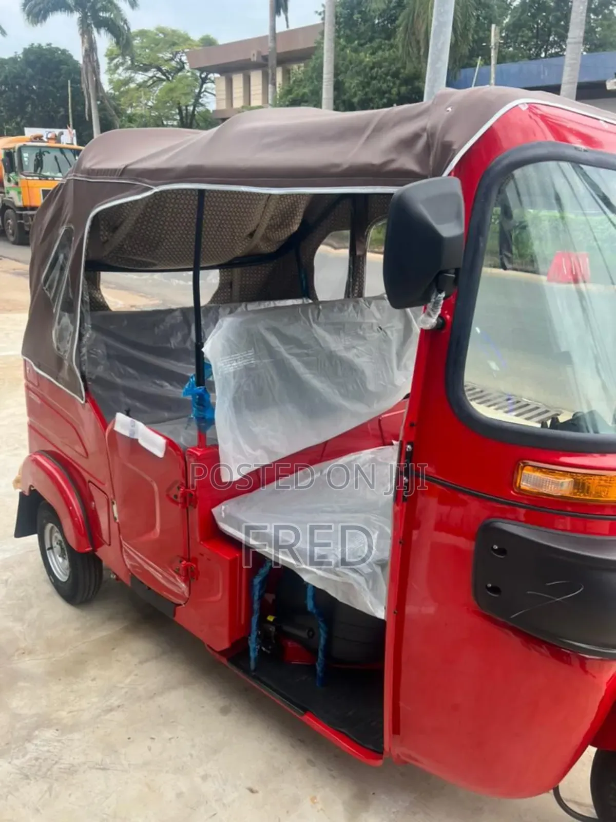 New Bajaj RE 2025
