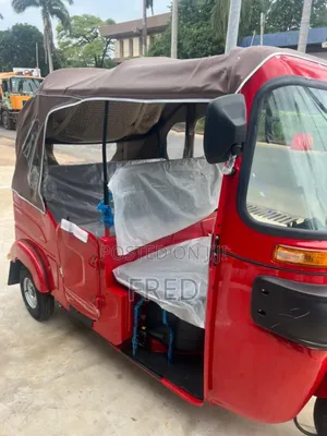 New Bajaj RE 2025