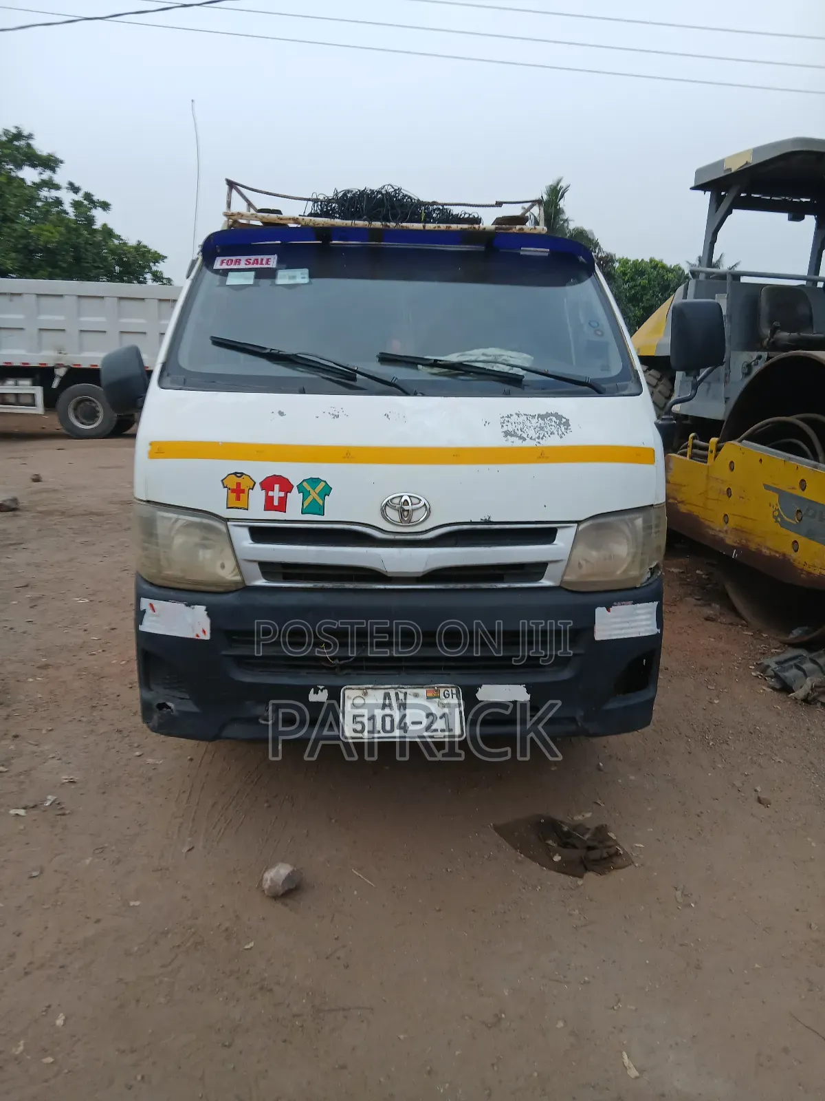 Toyota HiAce 2010 White