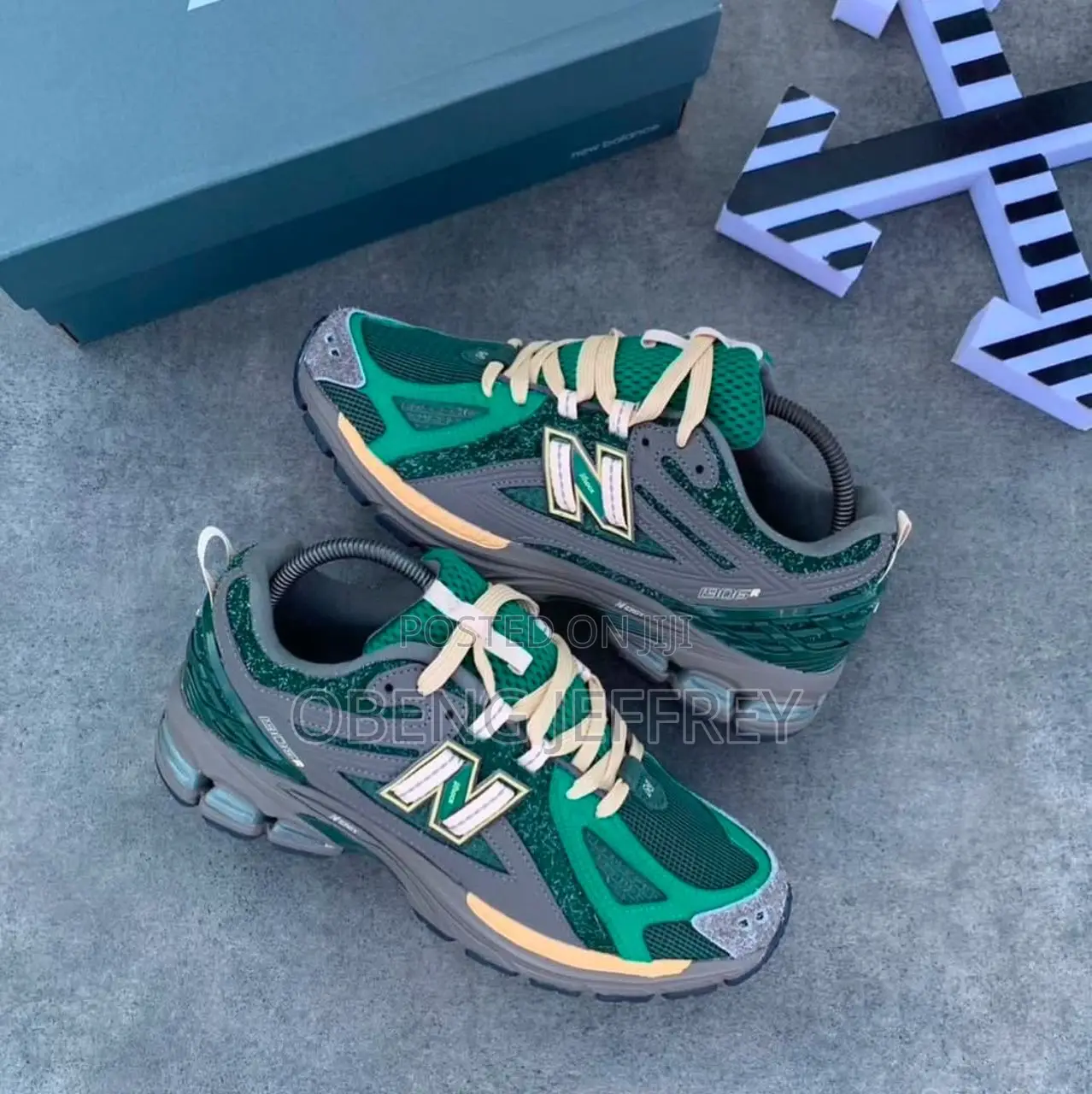 Original New Balance 1906 Diamond District