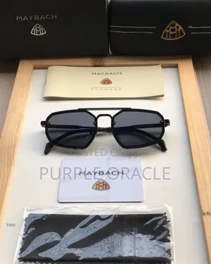 Maybach Black Geometric Frame
