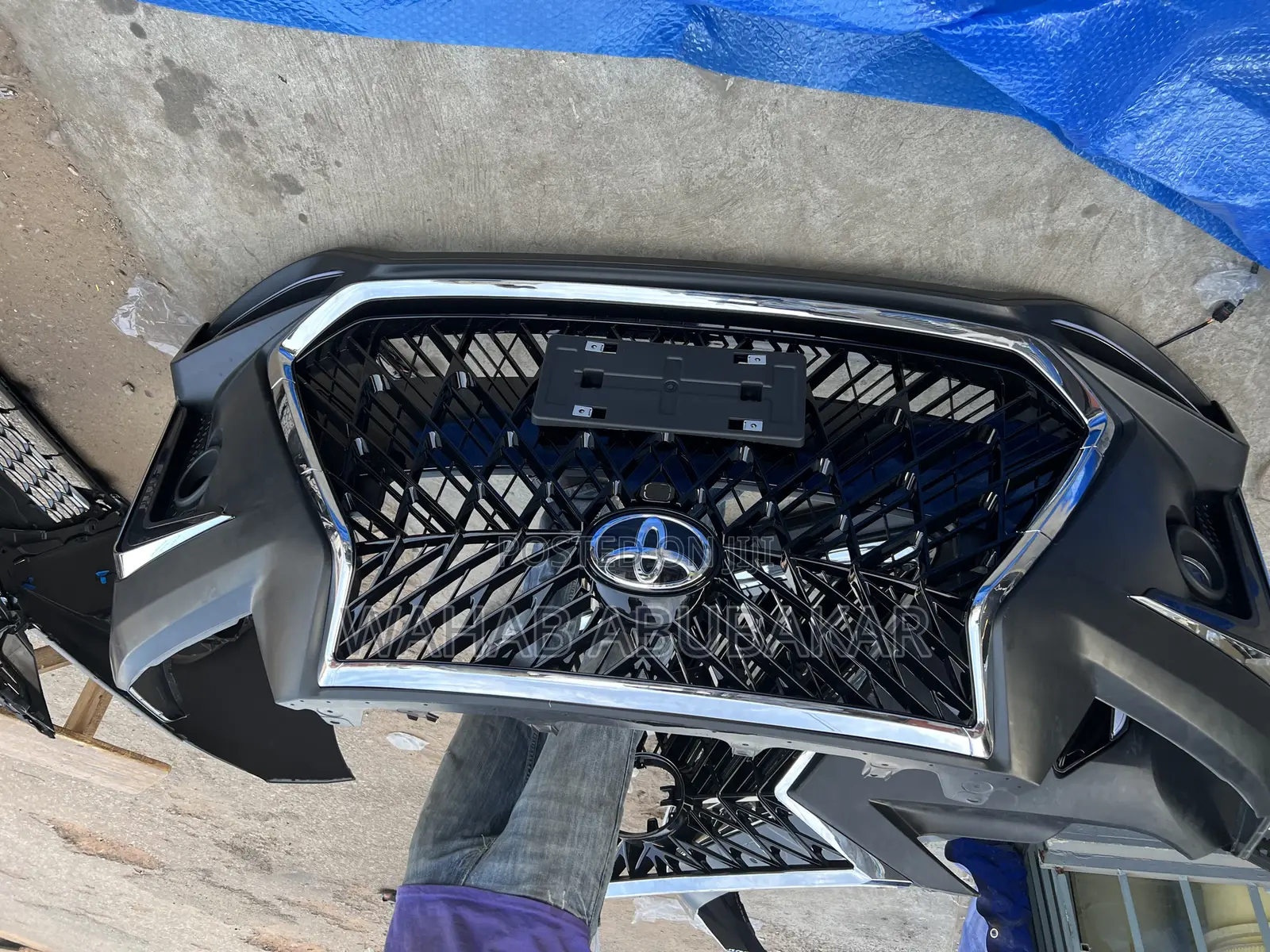 Toyota Highlander 2012 Front and Back Bumper Complete With Headlights