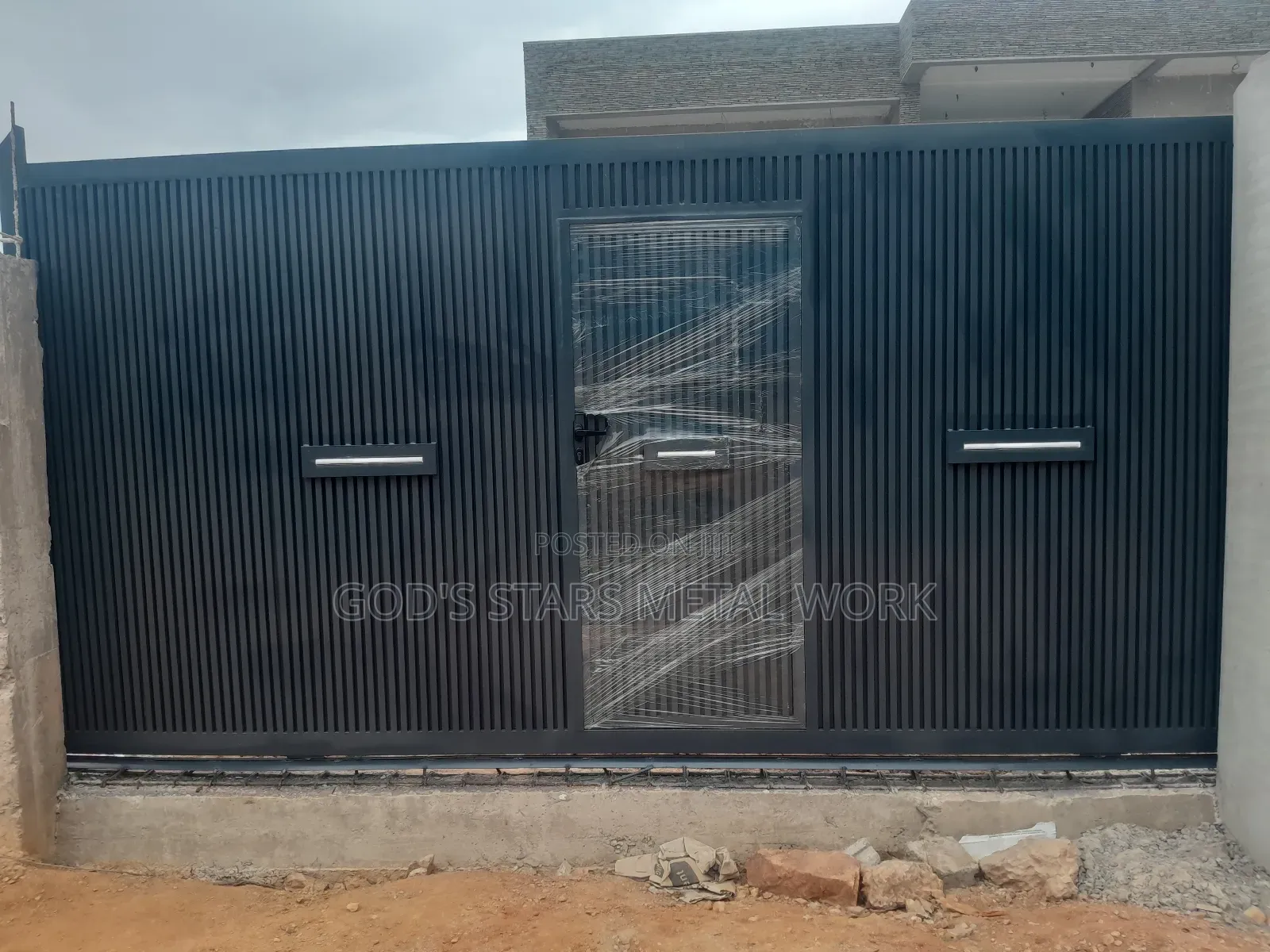 High Quality Metal Gate