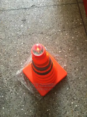 Traffic Cone (Foldable)