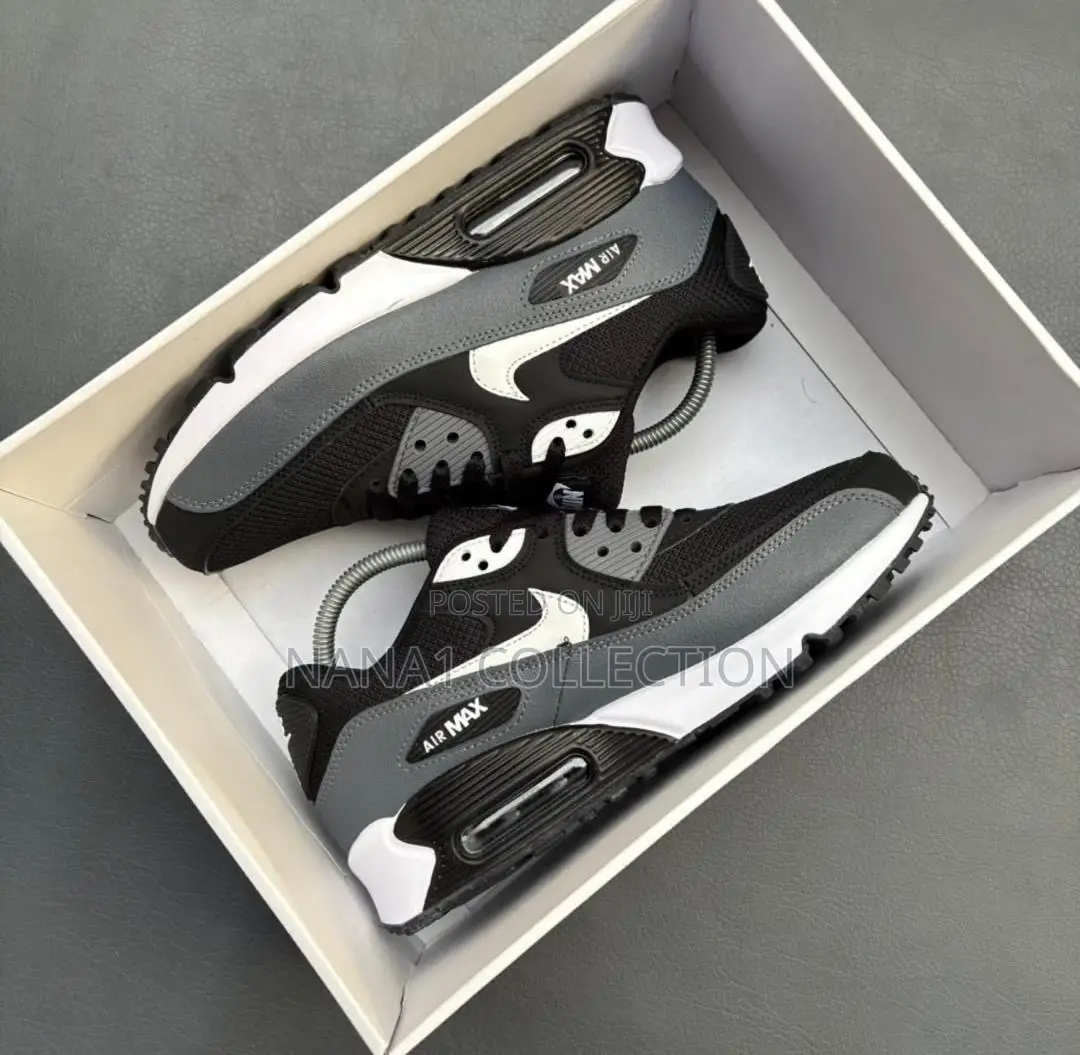 Air Max 90 “Black/White”Sneakers