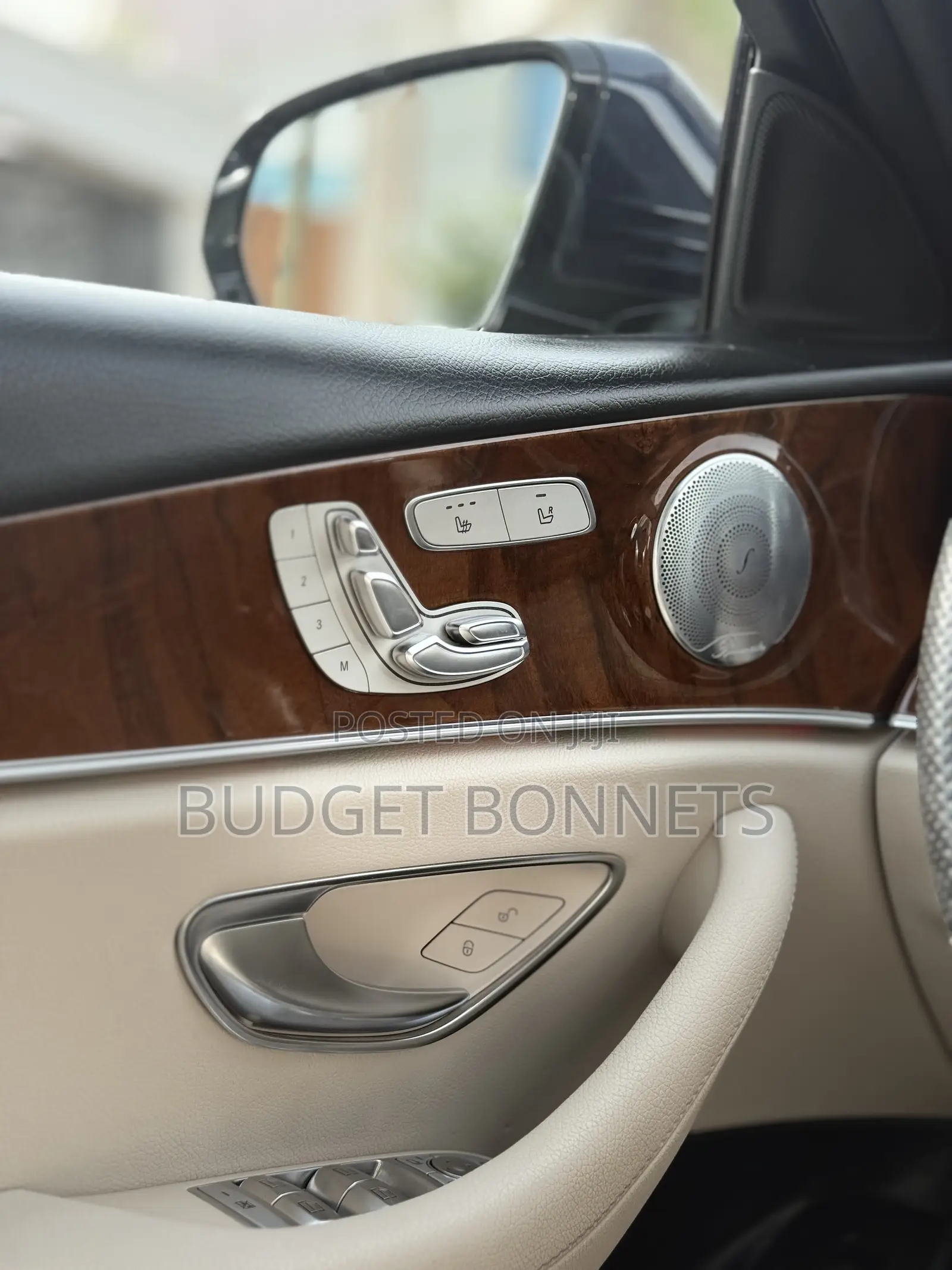 Mercedes-Benz E300 2018 Blue
