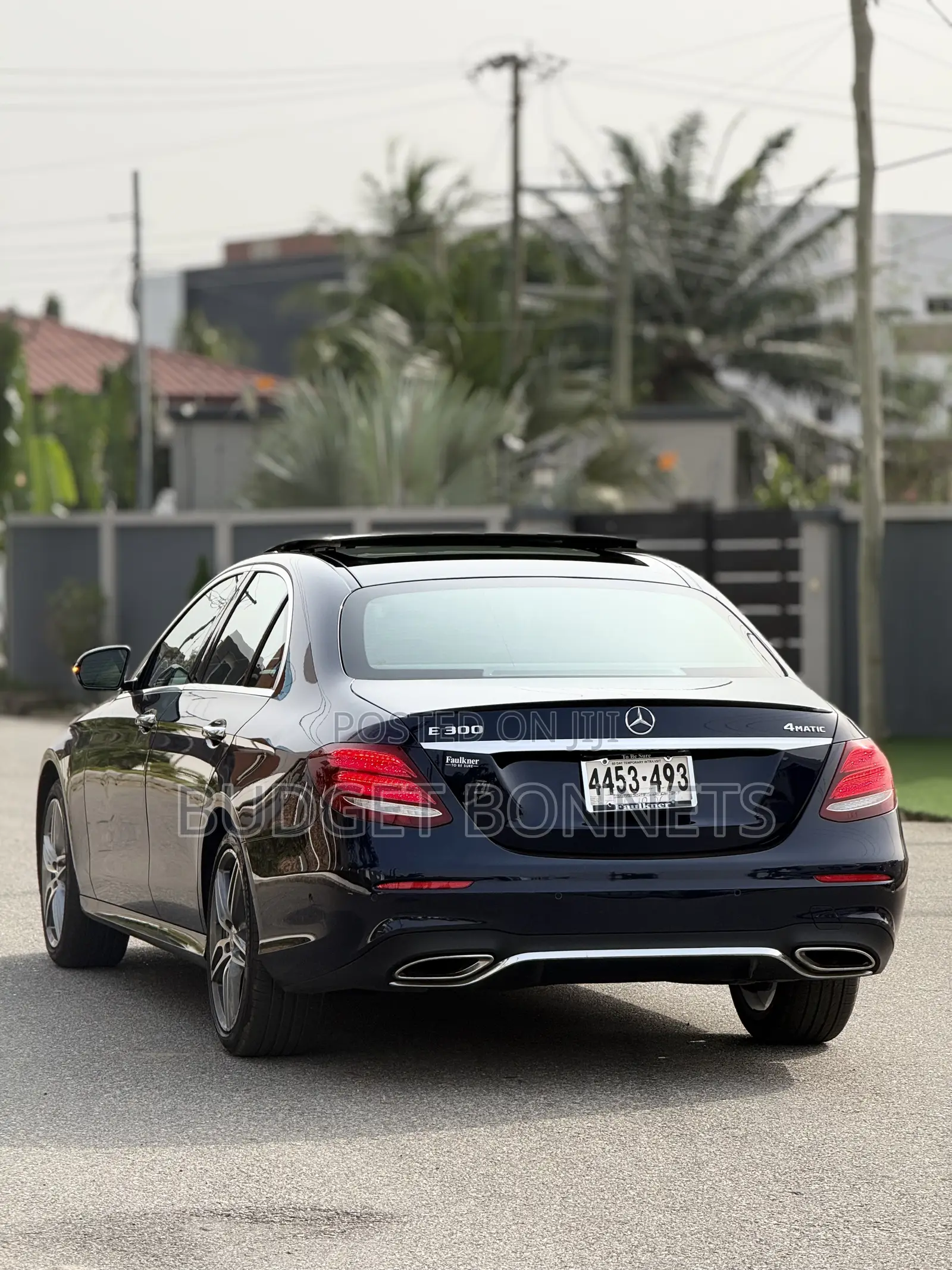 Mercedes-Benz E300 2018 Blue