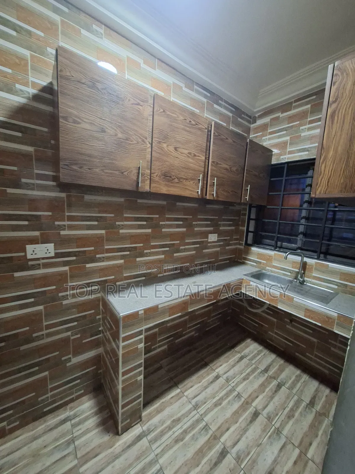 1bdrm Apartment in Kwabenya . for rent