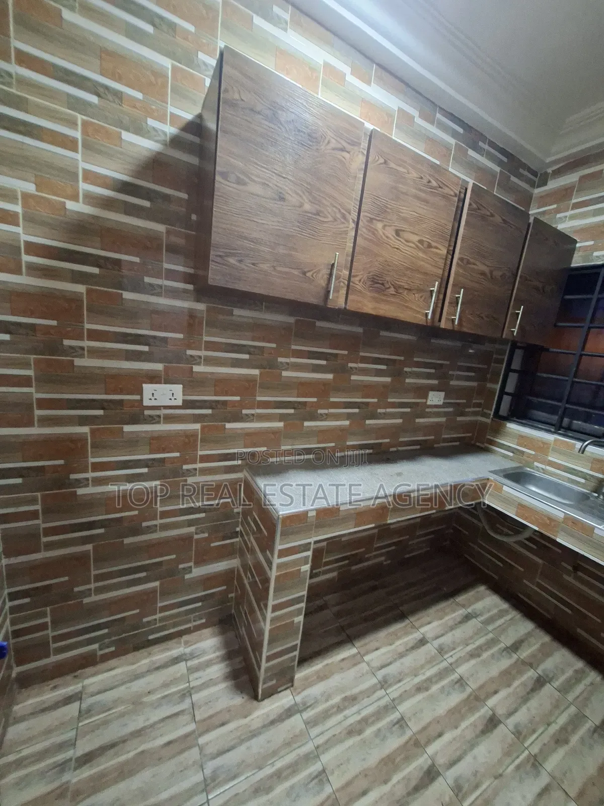 1bdrm Apartment in Kwabenya . for rent