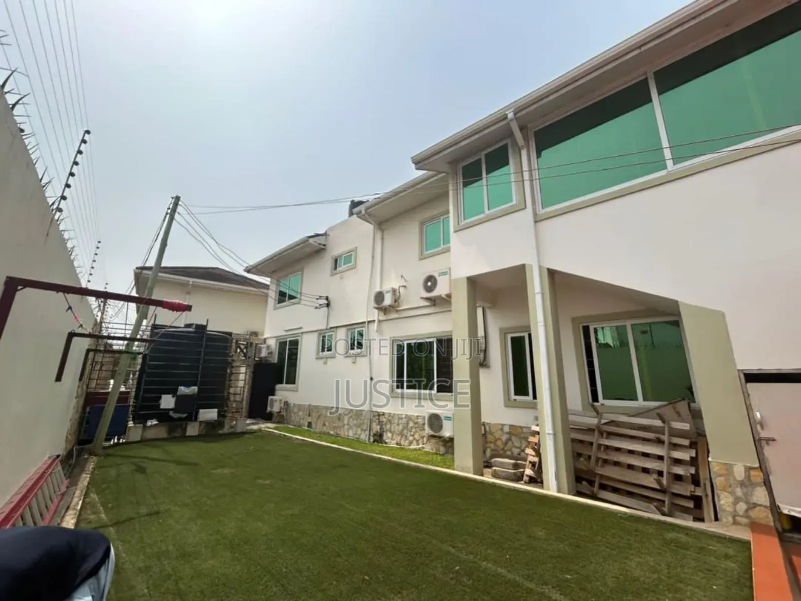 8bdrm Villa in Cantonments, US Embassy Area for rent