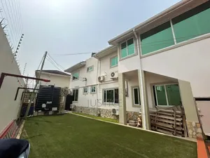8bdrm Villa in Cantonments, US Embassy Area for rent
