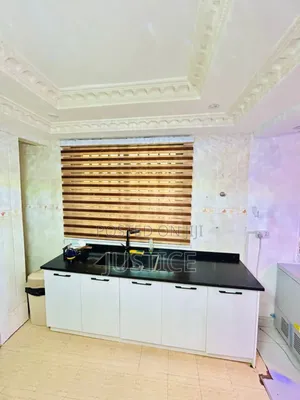 7bdrm Mansion in Trasacco, East Legon for sale