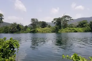 E/R, Akosombo (Atimpoku) _ 18 Plots Island on Volta River