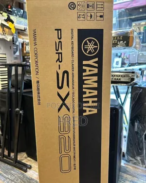 Yamaha PSR Sx 920