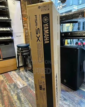 Yamaha PSR Sx 920