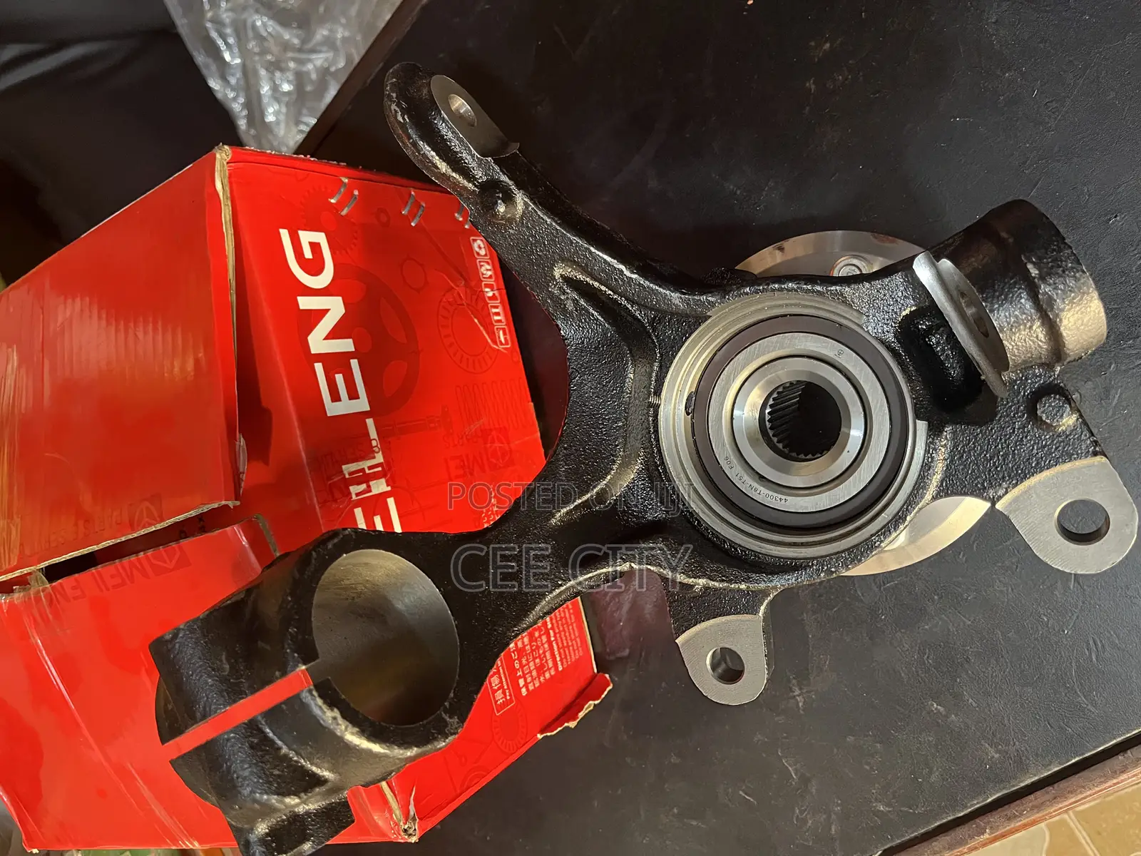 Original Brand New Honda CRV Front Wheel Hub
