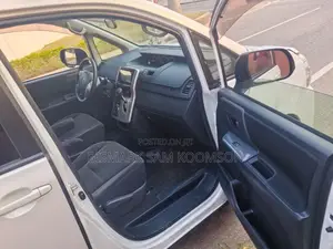 Toyota Voxy 2012 White