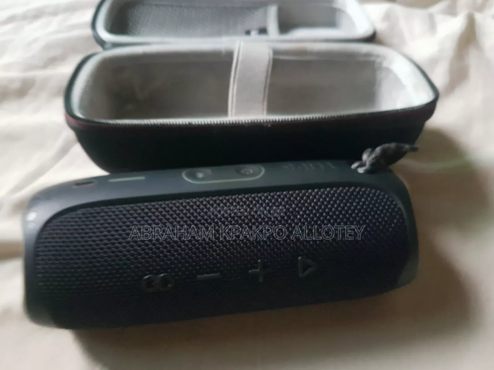 JBL Flip 5 Rechargeable Bluetooth Speakers