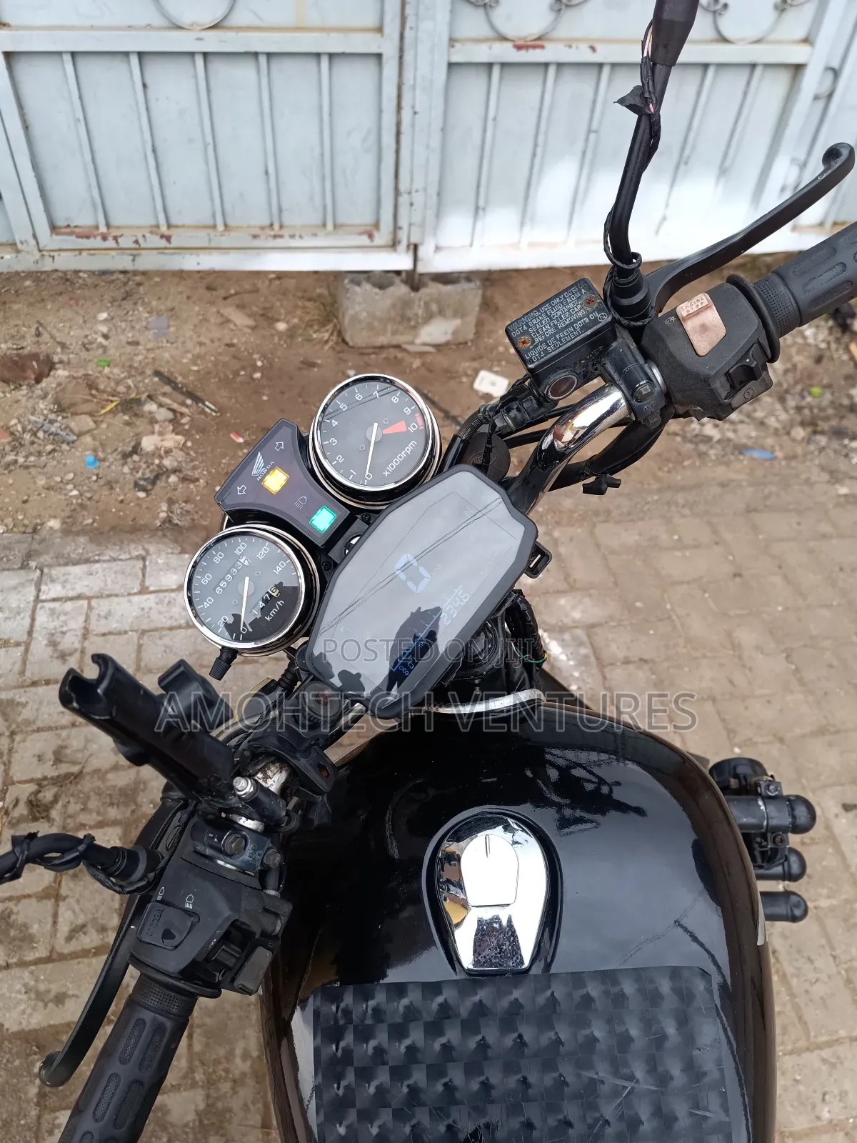 Honda CB 2006 Black