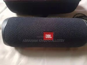 JBL Flip 5 Rechargeable Bluetooth Speakers