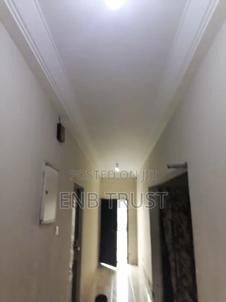 5bdrm House in Amasaman Kuntunse for sale