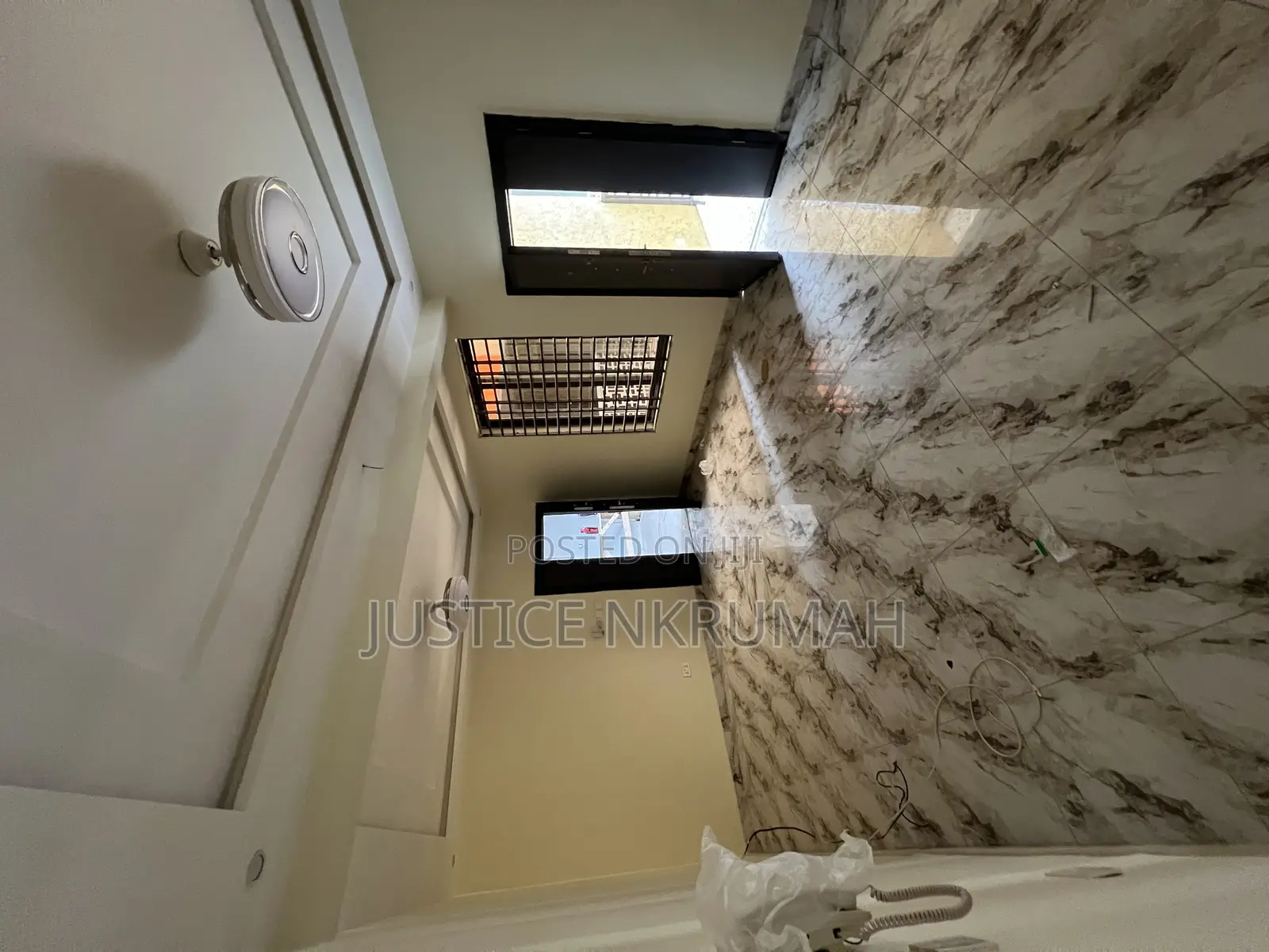 2bdrm Apartment in Mr Justice Estate, Dansoman for rent