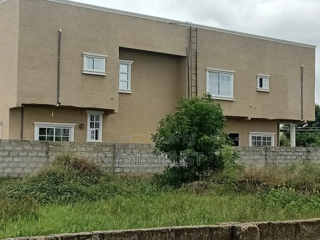 4bdrm Duplex in Amasaman for sale
