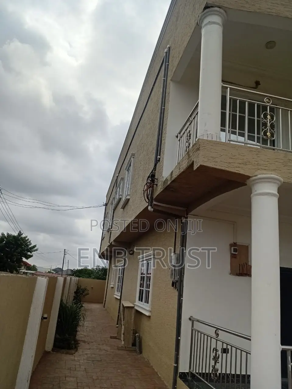 4bdrm Duplex in Amasaman for sale