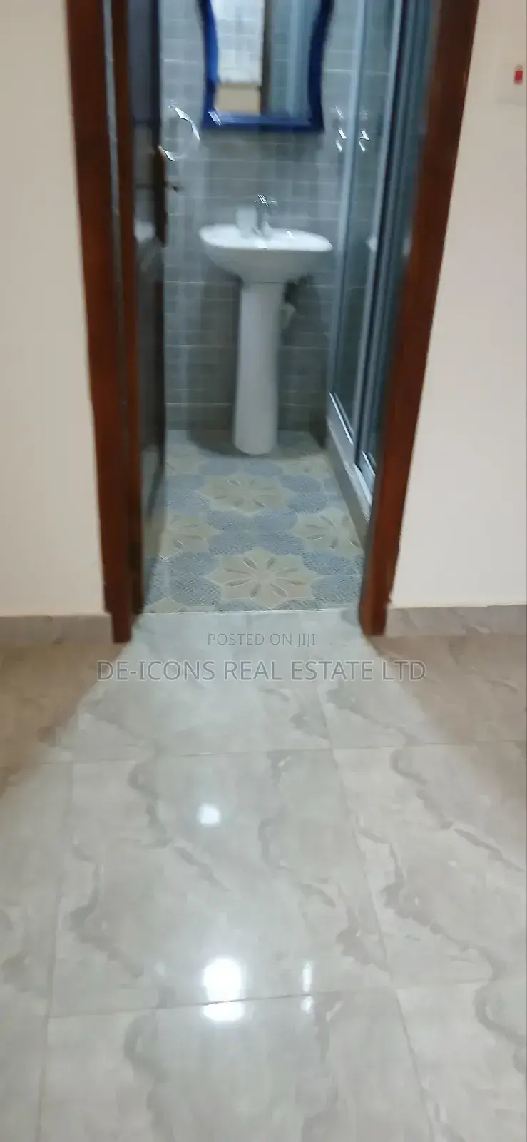 2bdrm Duplex in De-Icons Real Estate, Ga South Municipal for rent