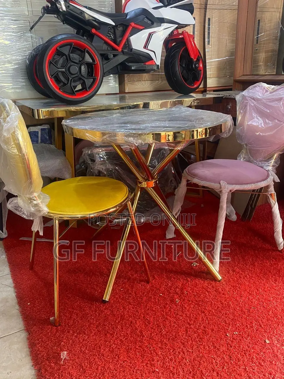 Modern 2chairs Dining Set