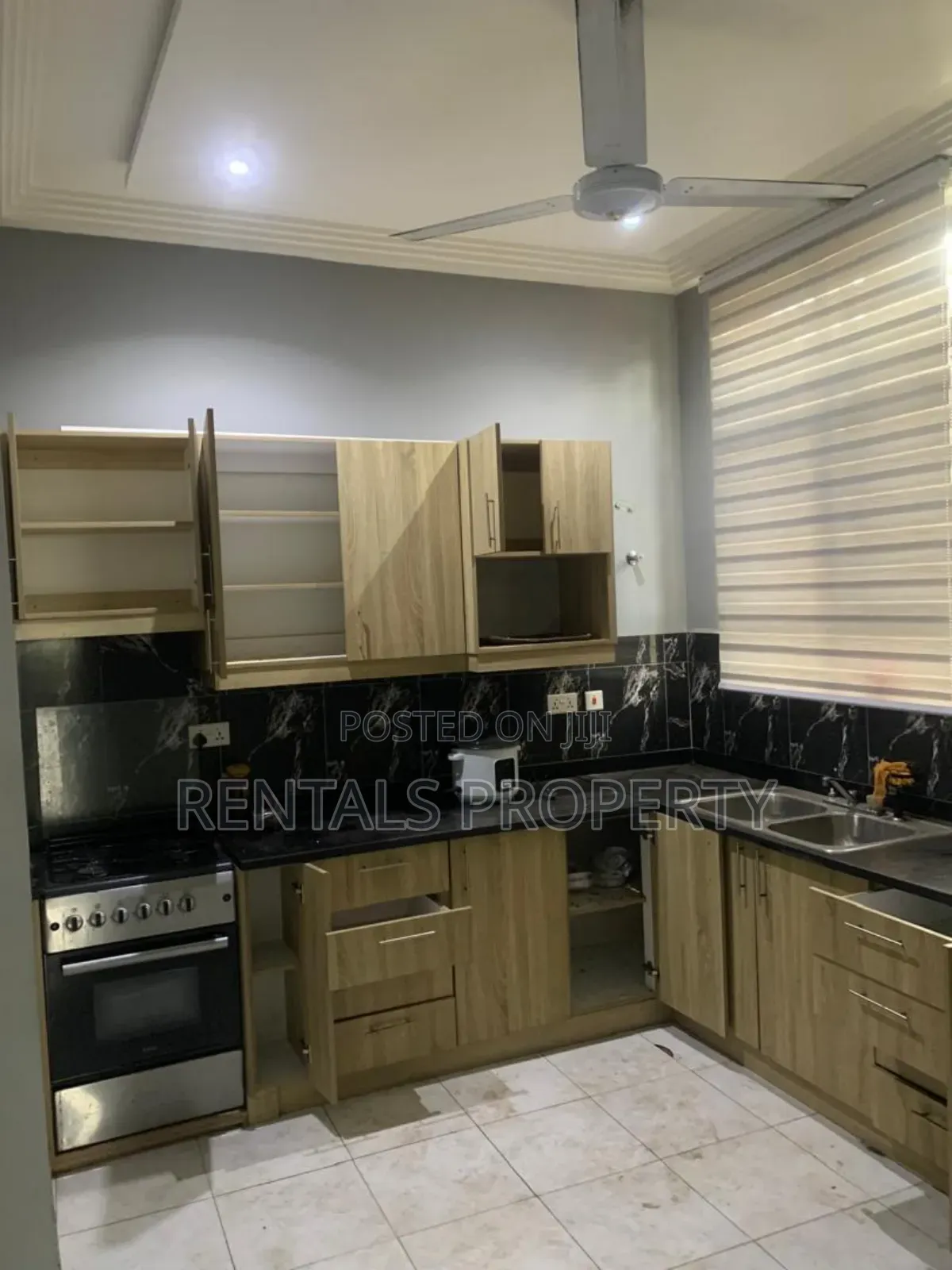 2bdrm Block of Flats in Ashaley Botwe for rent