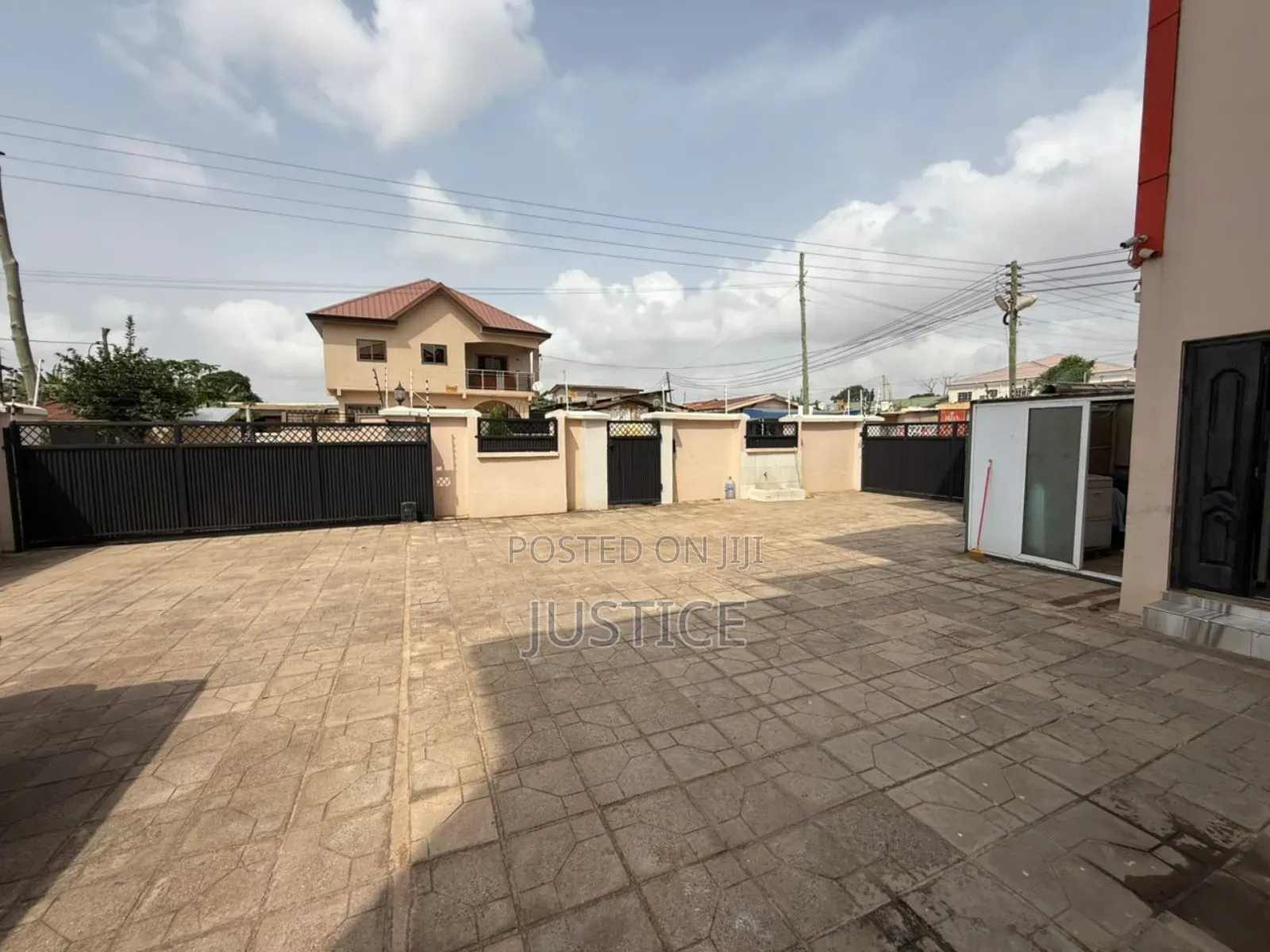 3bdrm Apartment in Awoshie, A-Lang for rent
