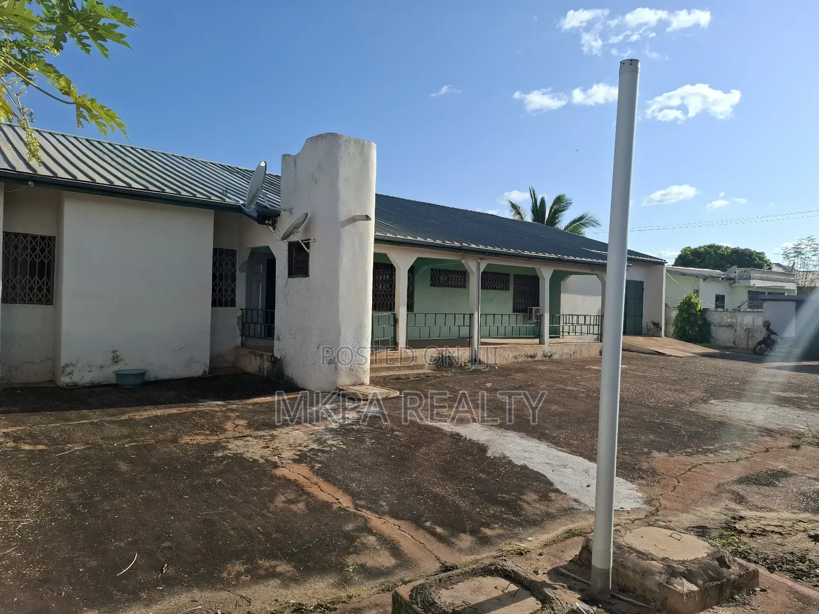 4bdrm House in Mkpa Realty, Tamale Municipal for sale