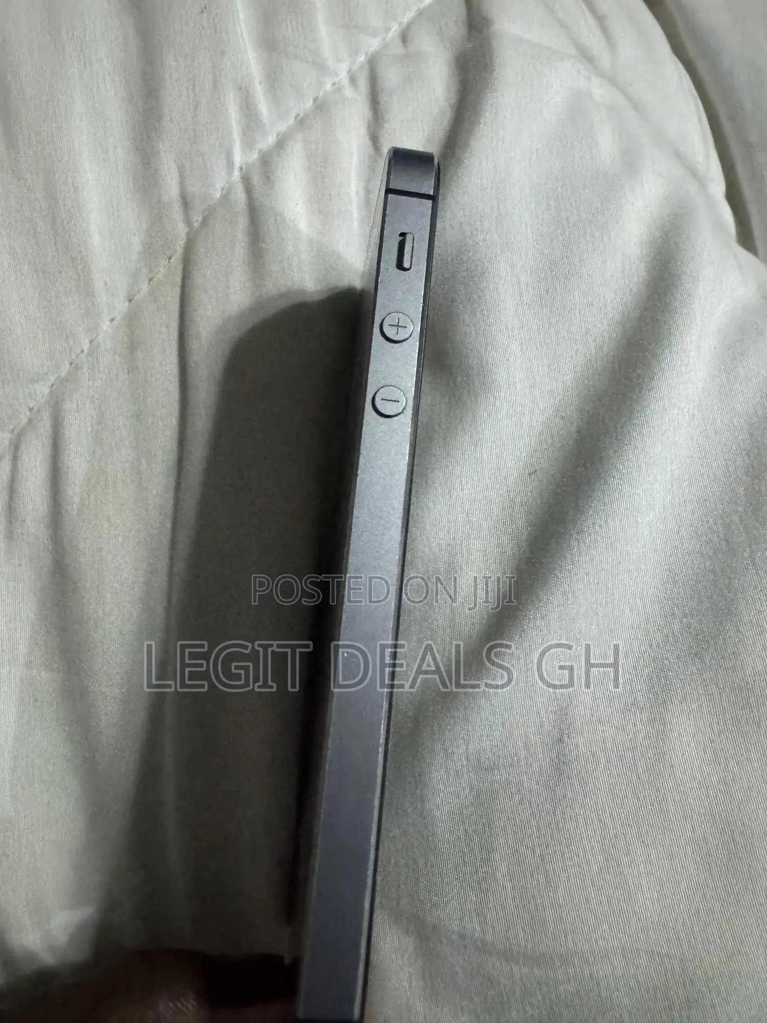 Apple iPhone 5s 16 GB Silver