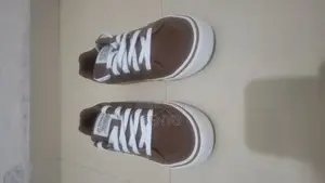 Original Levi's Men's Avery Fashion Athletic Comfort Sneakers