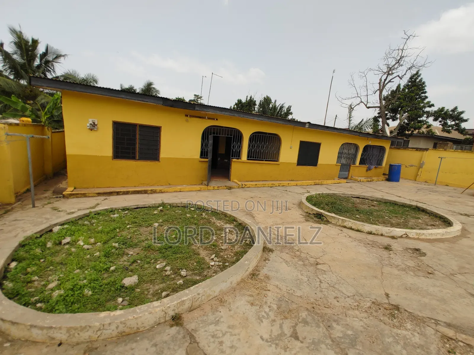 2bdrm Apartment in Kotwi, Kumasi Metropolitan for rent