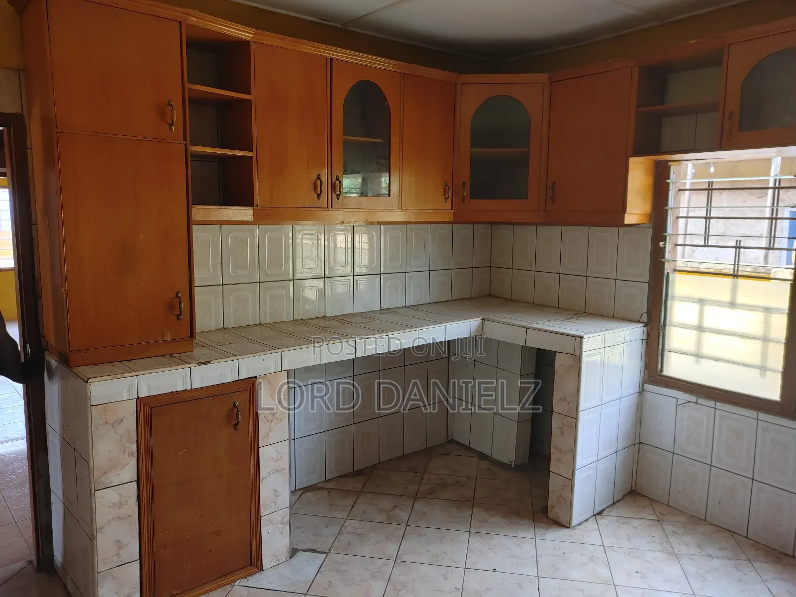 2bdrm Apartment in Kotwi, Kumasi Metropolitan for rent