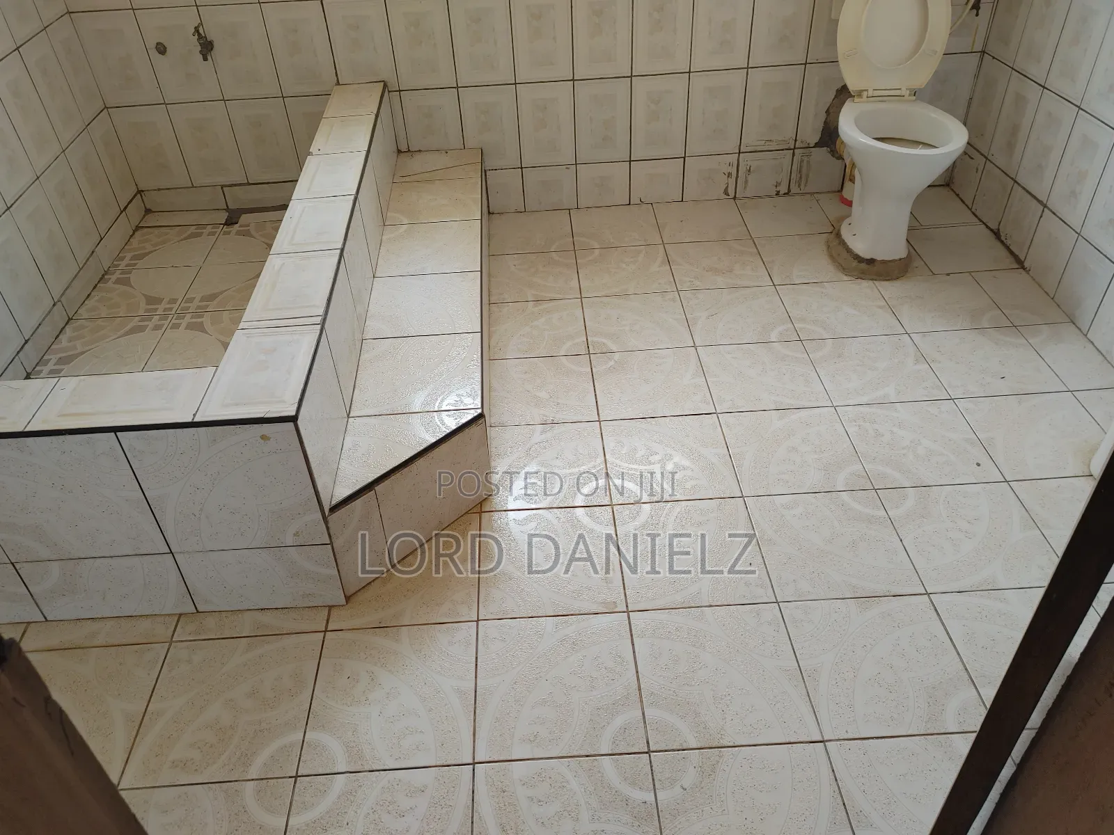 2bdrm Apartment in Kotwi, Kumasi Metropolitan for rent