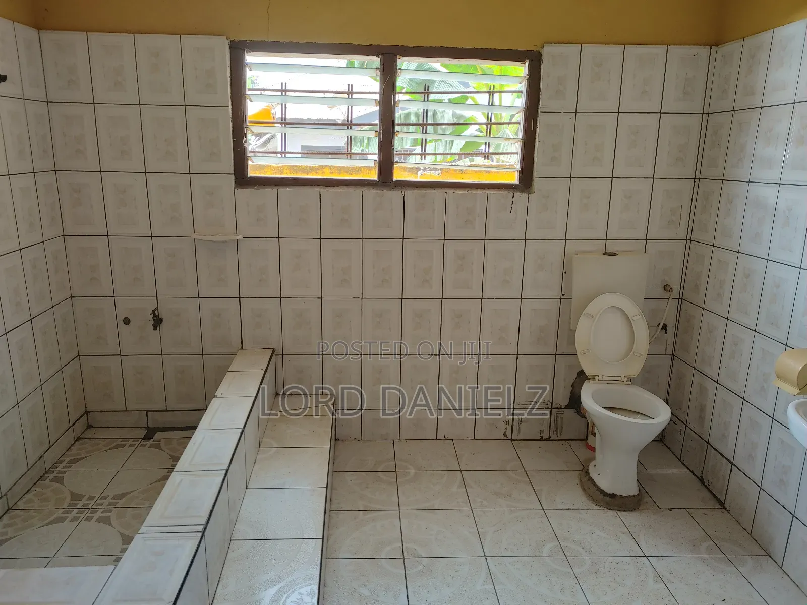 2bdrm Apartment in Kotwi, Kumasi Metropolitan for rent