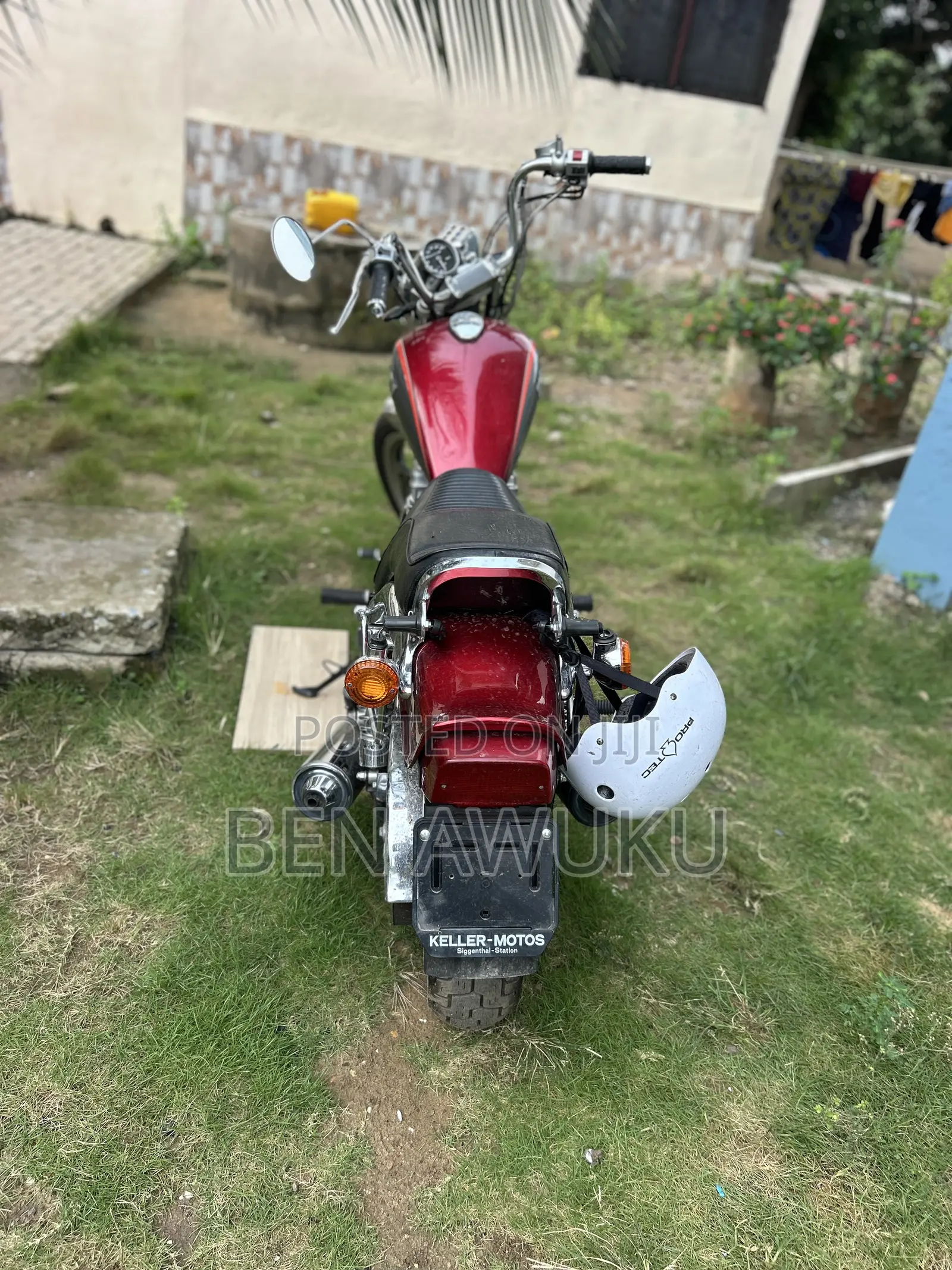 Kawasaki 1992 Red