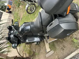 BMW R1100 RT 2000 Blue