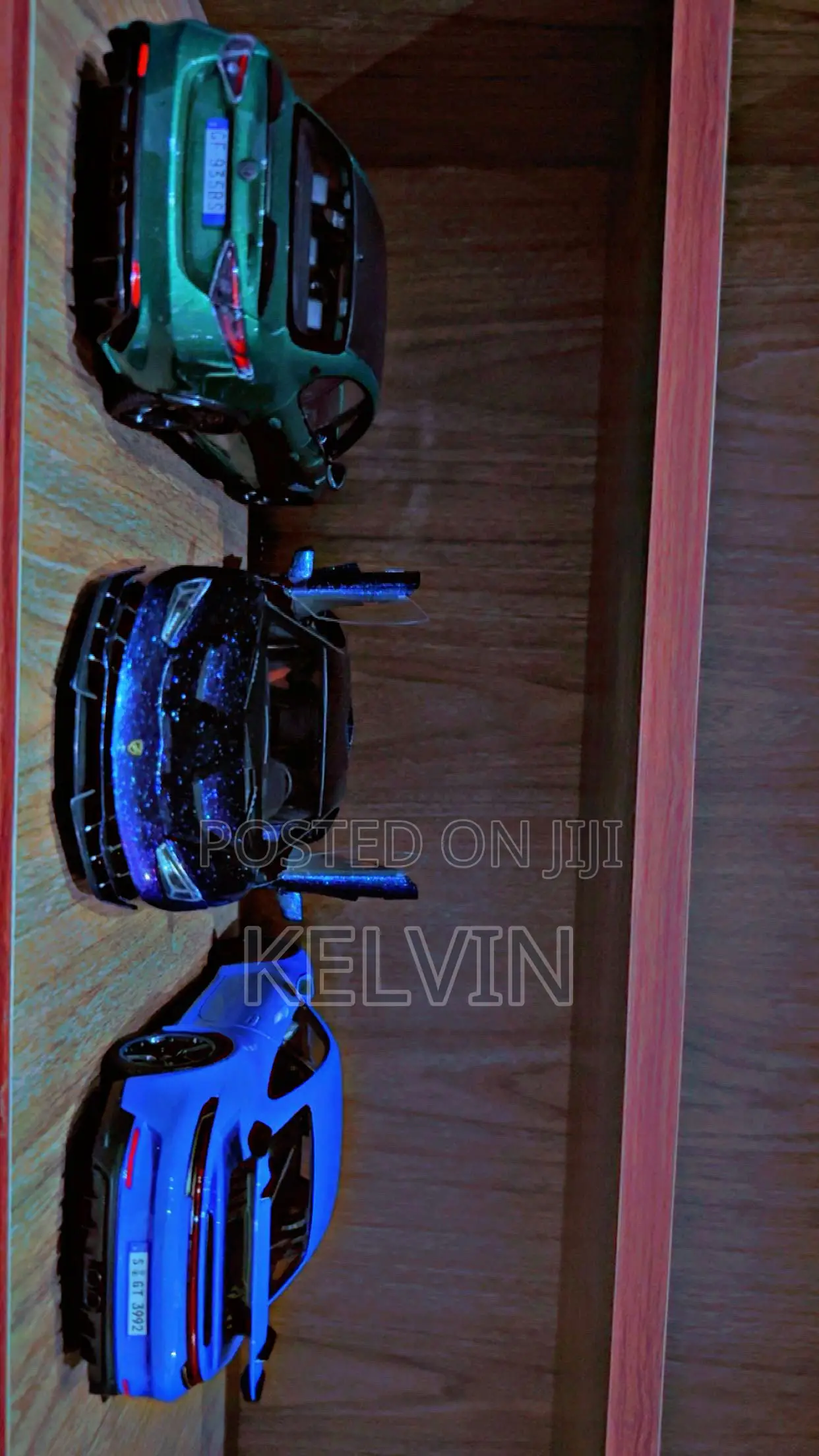 Realistic Alloy Toy Cars 1:18