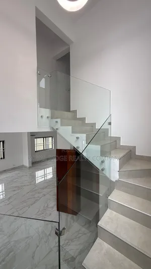 Furnished 4bdrm House in East Airport, Accra Metropolitan for rent