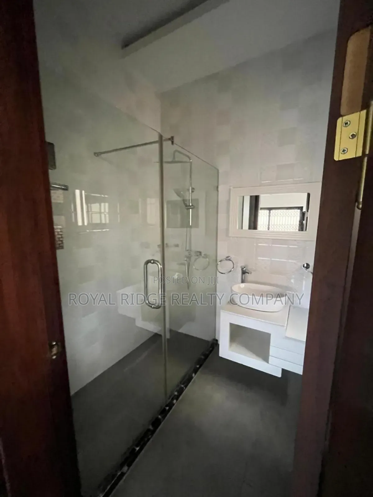 4bdrm Penthouse in East Legon Around Ac, Accra Metropolitan for rent