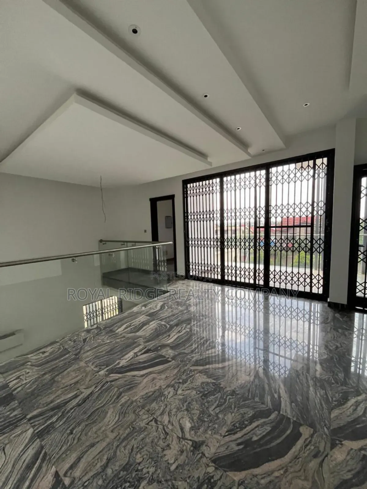 4bdrm Penthouse in East Legon Around Ac, Accra Metropolitan for rent