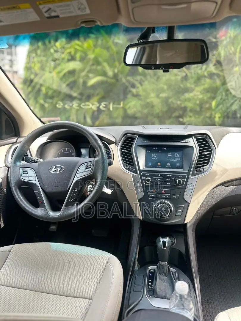 Hyundai Santa Fe 2017 Gray
