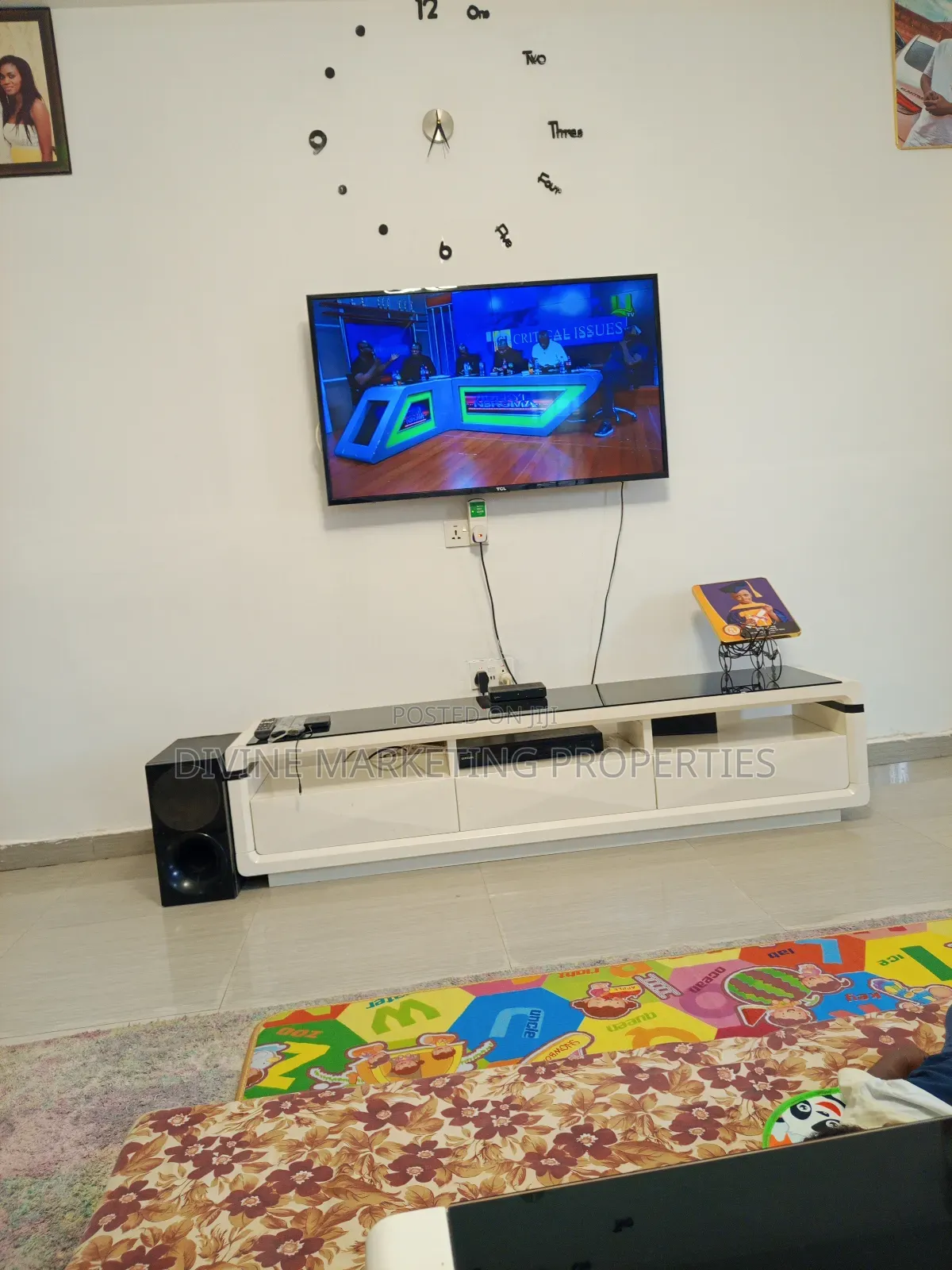 5bdrm House in 3 Junction Area, Amasaman for sale