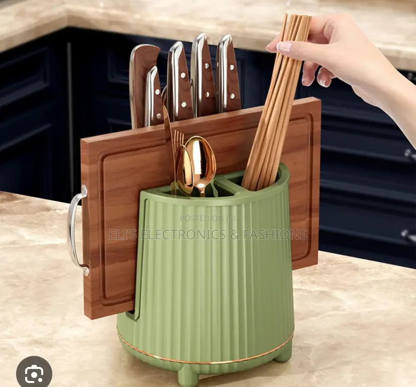 Rotatable Knife Holder