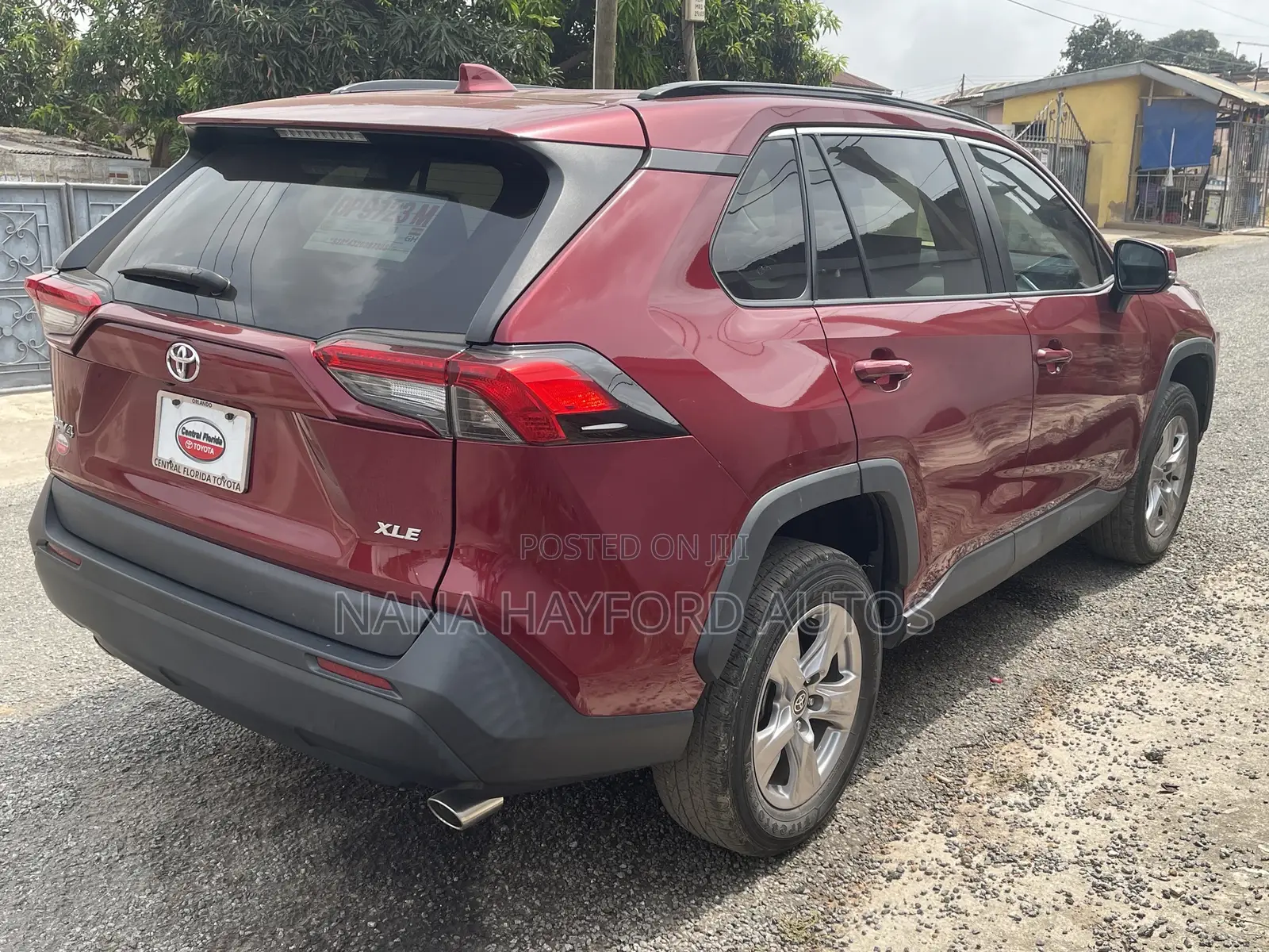 Toyota RAV4 2022 Red