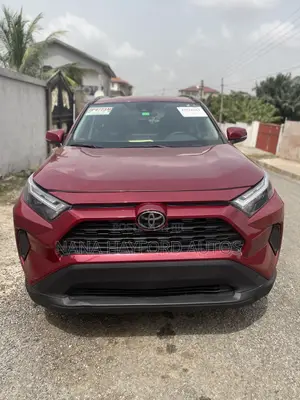 Toyota RAV4 2022 Red